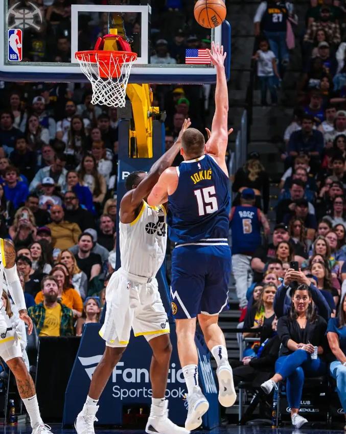 关于NBA季后赛赛程吃紧，丹佛掘金集结日手感冰凉，引发热议，团队化学反应显著的信息-竞技宝体育网站