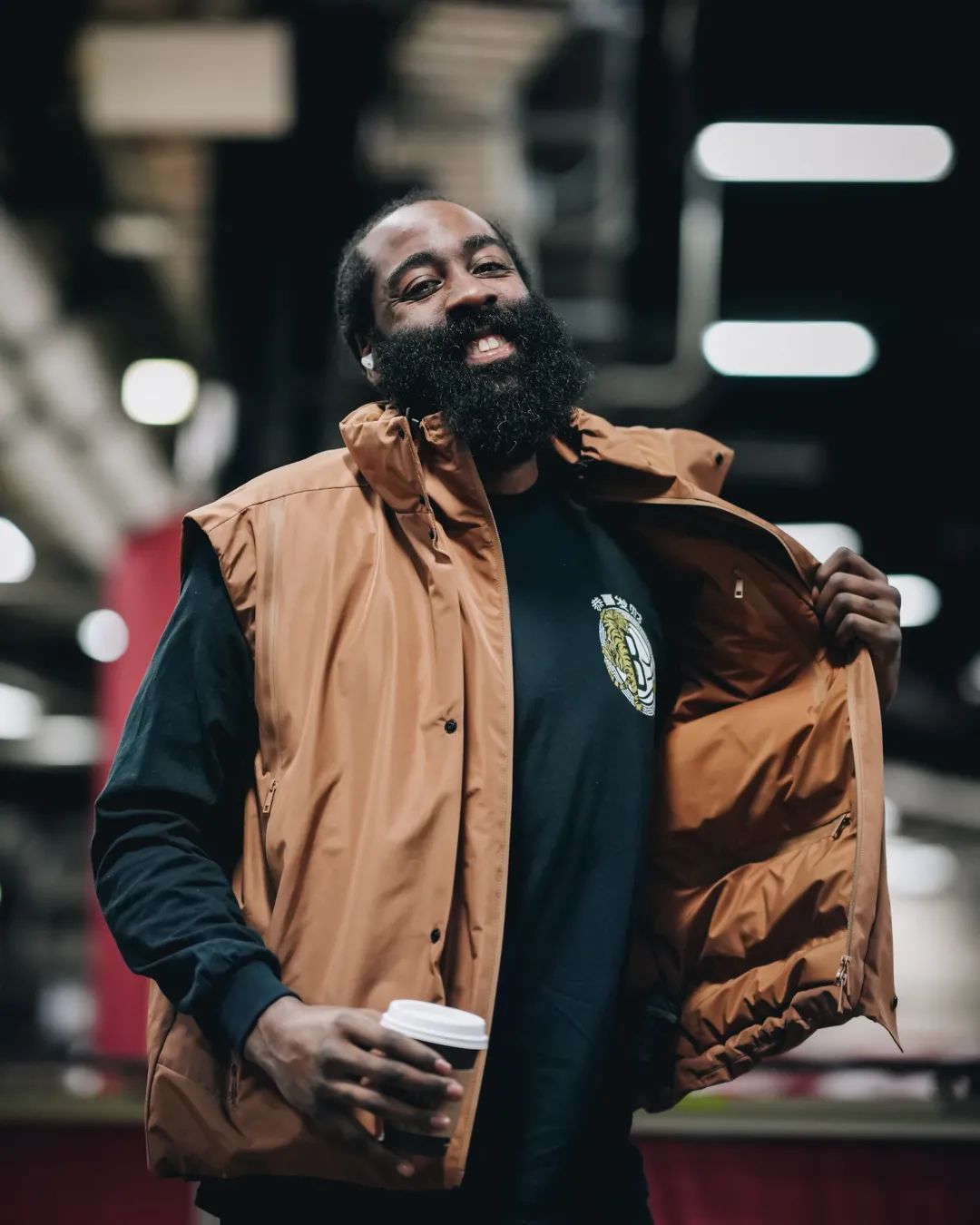 上海海港门线救险备战社区盾曼联刷新队史纪录备战荷甲之后，关键时刻布鲁克林篮网调整名单以备荷甲的简单介绍